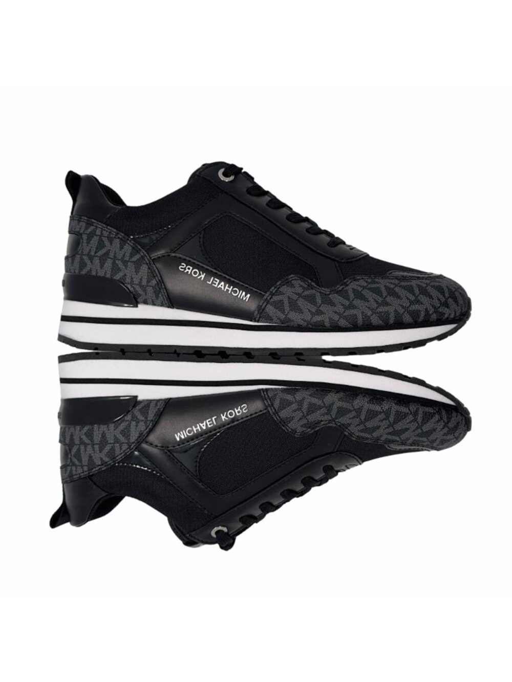 ✨MICHAEL KORS Wilma Trainer sz 9.5 Women Shoes Casual Sneakers Black 49S1WIFS1D✨ - Picture 2 of 10